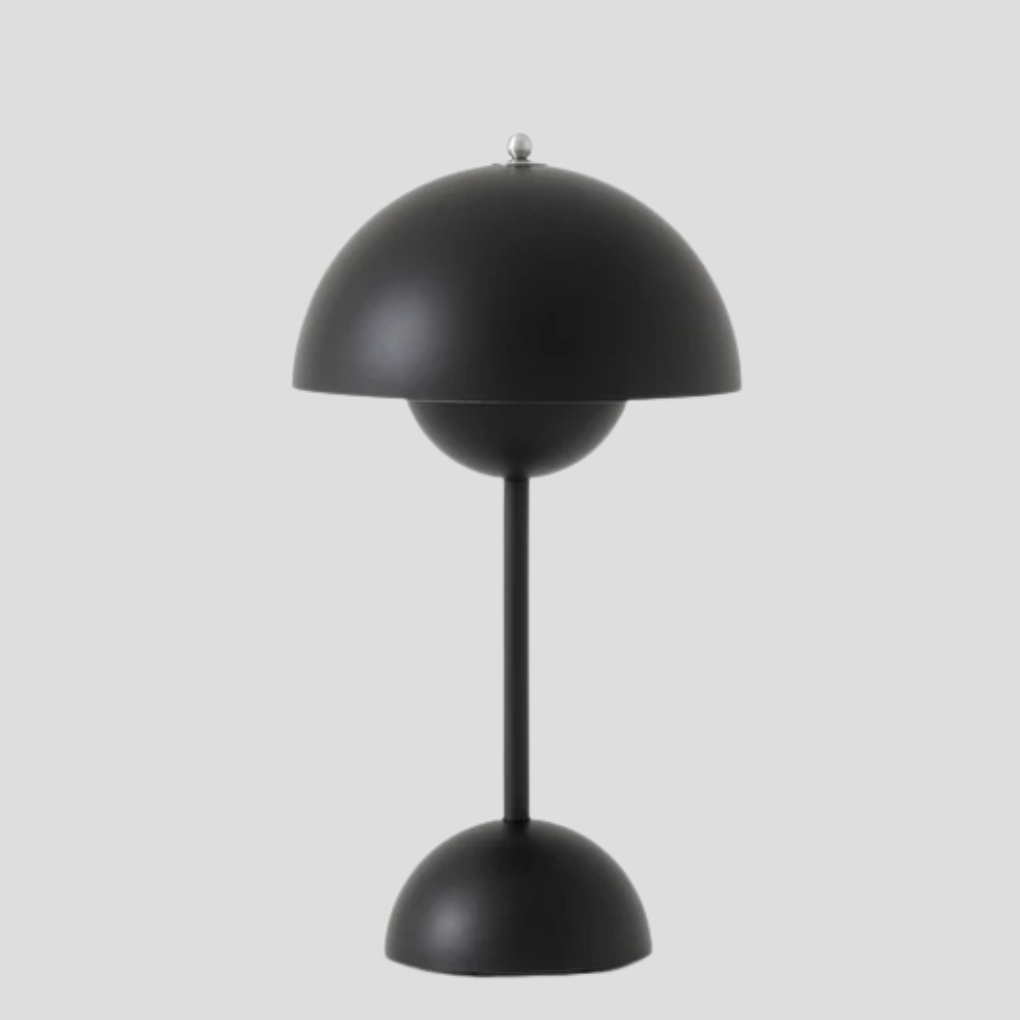 Draadloze metalen tafellamp