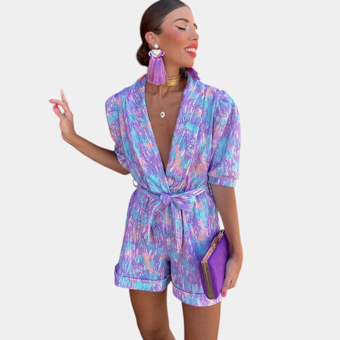Korte Zomerjumpsuit met Levendige Print en Taille-accentuerende Riem