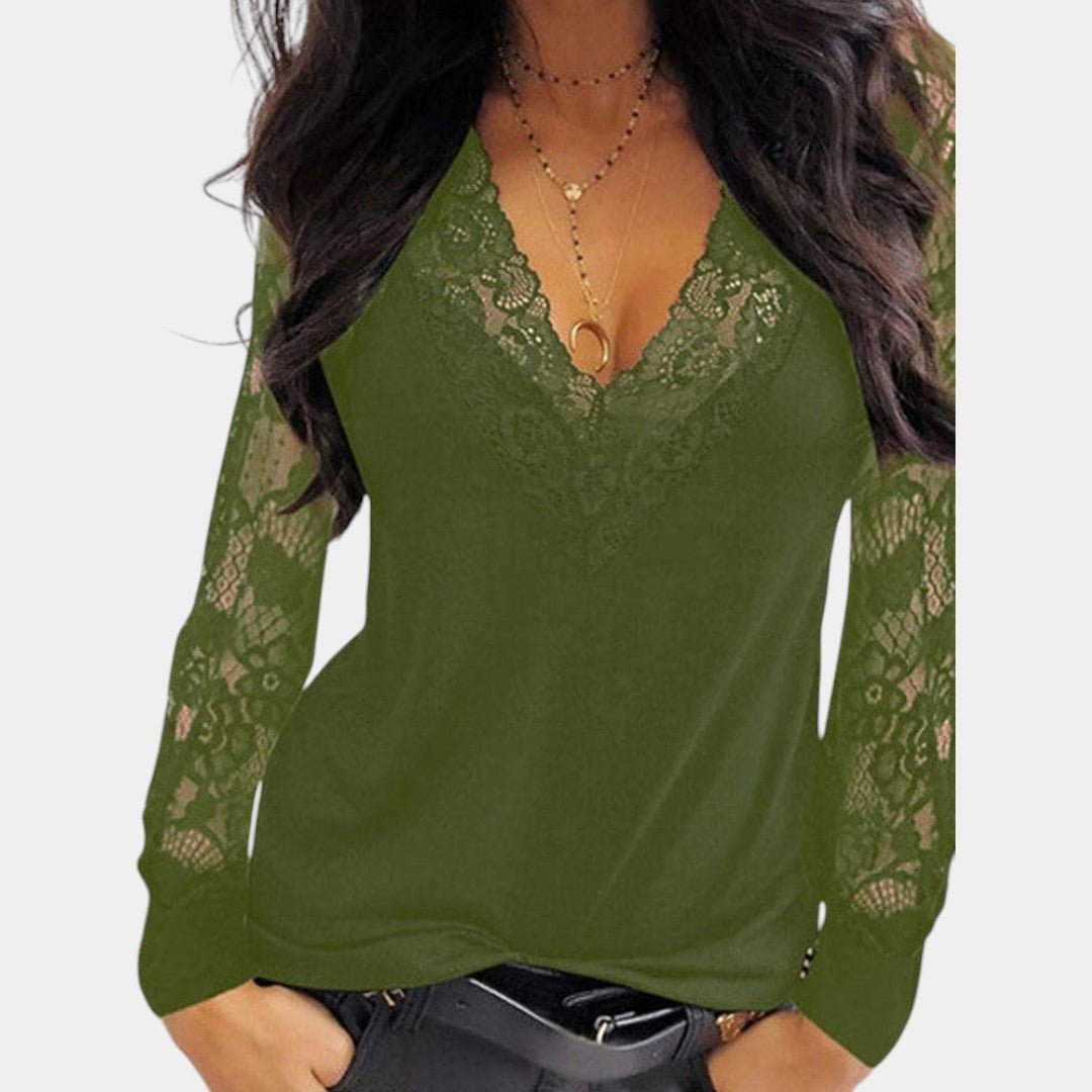 Dames blouse met V-hals en kanten mouwen in een elegante pasvorm, ideaal voor werk, diners of stijlvolle momenten.