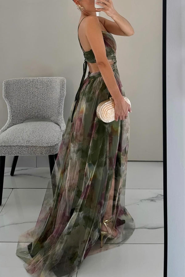 Robe longue femme multicolore à fines bretelles décolleté en V fluide