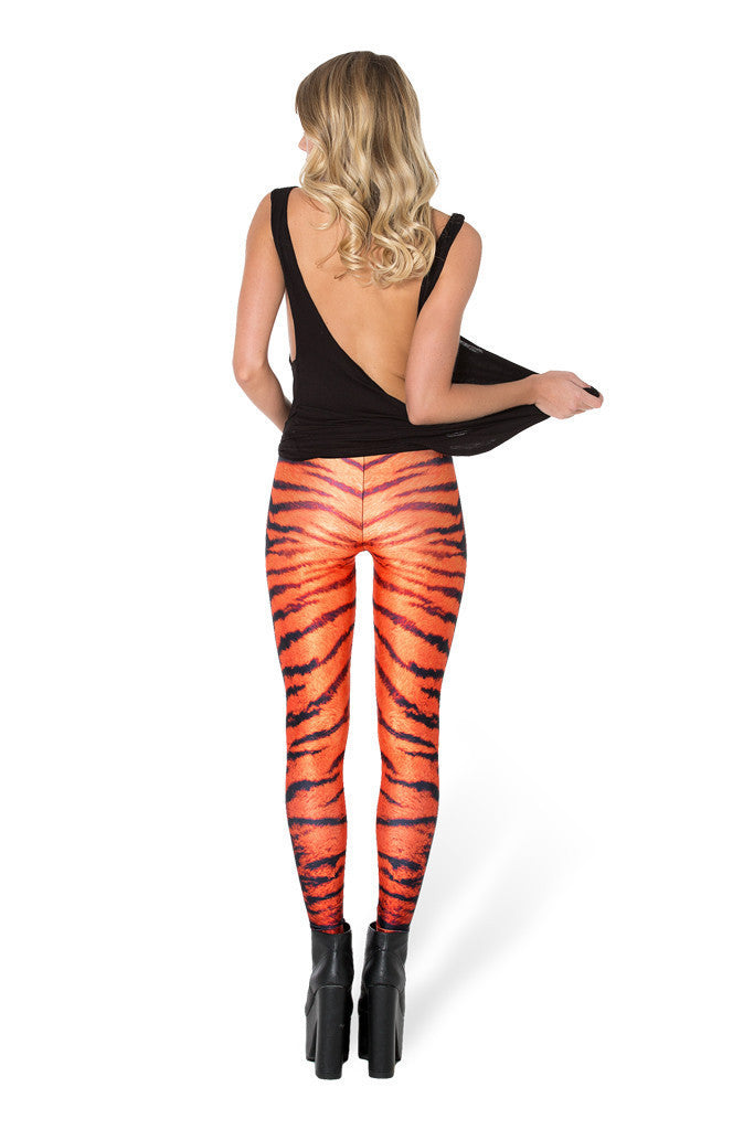 Oranje met Zwarte Broek voor Dames met Sportieve Flair