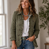 Utilityjack met bloemenborduursel – vintage boho-stijl met ruches