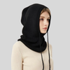 Gebreide winterse nekwarmer met capuchon