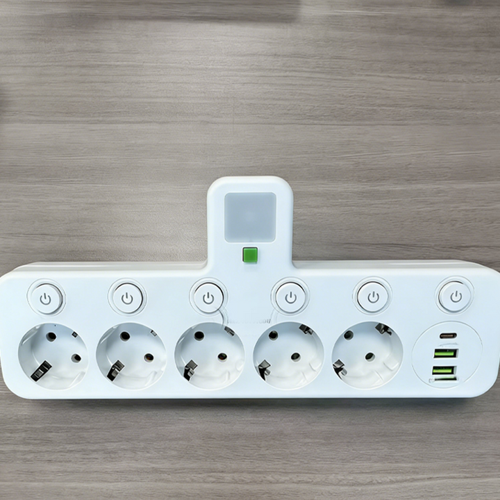 Stekkerdoos met USB en schakelaars | Meervoudige stekkerdoos overspanningsbeveiliging 2500 W