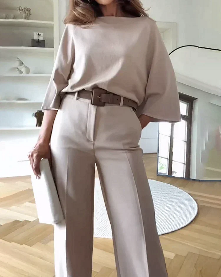 Casual Tweedelige Set met Riem en Elegante Pasvorm