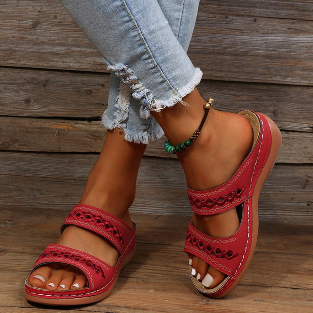 Sandalen voor de zomer met dubbele riem voor dames