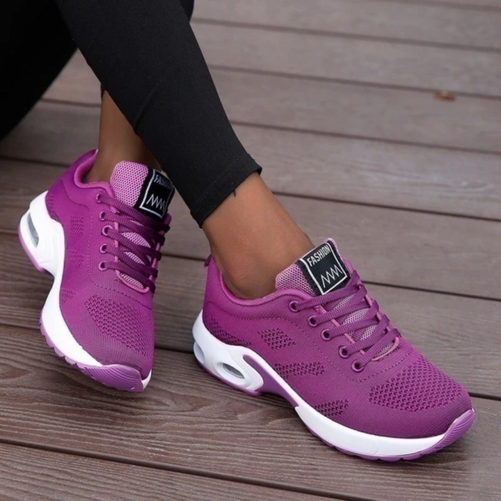 Lichte orthopedische damessneakers met ademend mesh en gevoerde zool