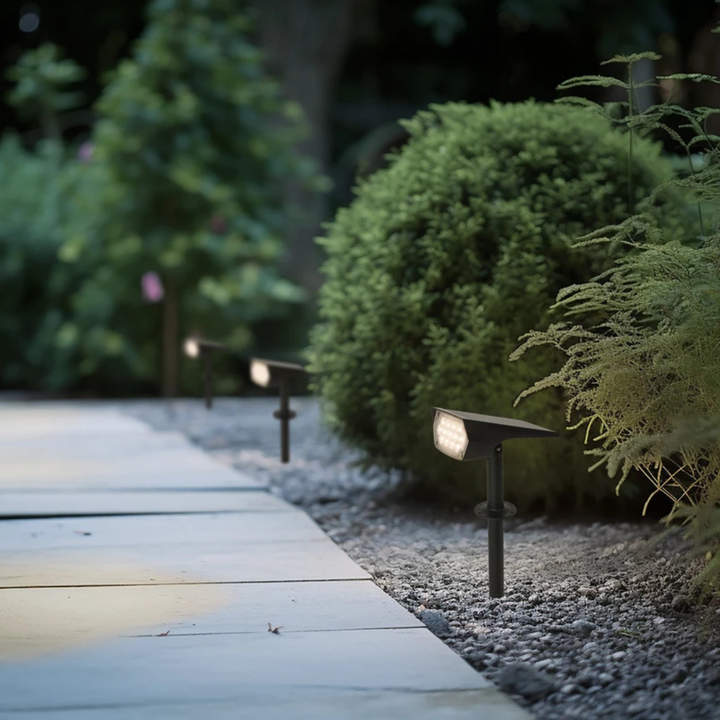 Stijlvolle waterdichte solar-tuinlamp