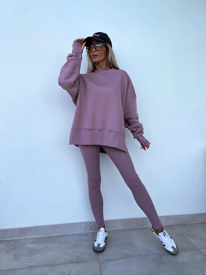 Comfortabele Dames Set met Split Top en Strakke Broek