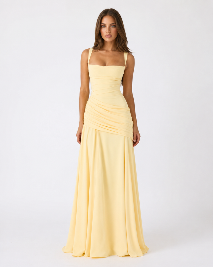 Soepel vallende chiffon maxi-jurk met watervalhals en vetersluiting op de rug