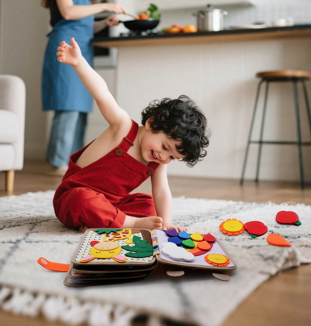 Montessori-beschäftigingsboek – leren door spelen