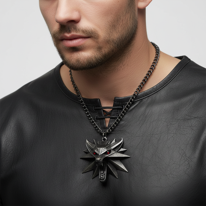 Roestvrijstalen ketting met wolfmedaillon – WolfCharm