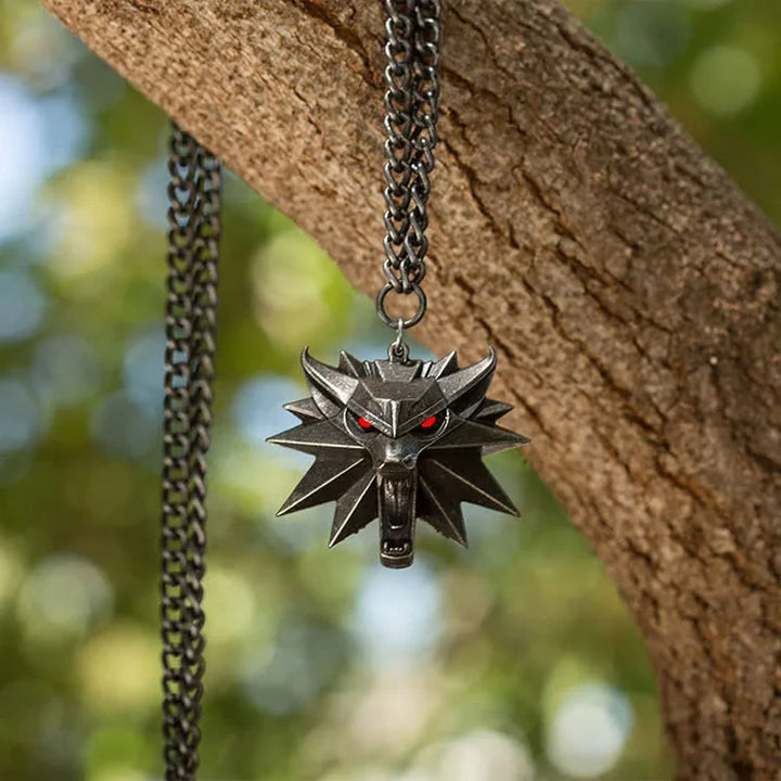 Roestvrijstalen ketting met wolfmedaillon – WolfCharm