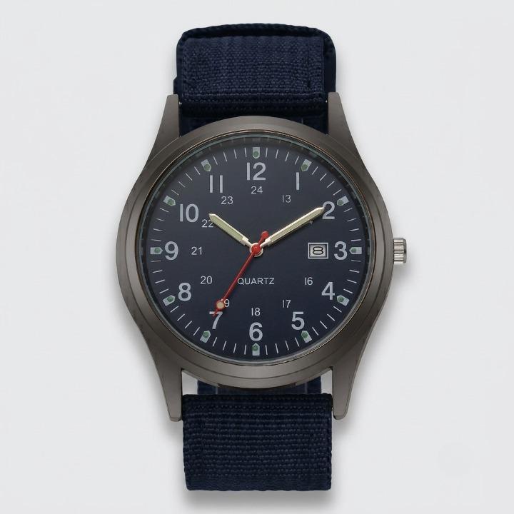 Militair horloge met nylon band – waterdicht, schokbestendig, met lichtgevende wijzers