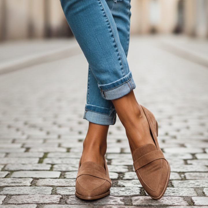 Dames loafers met spitse neus – klassieke platte mocassins