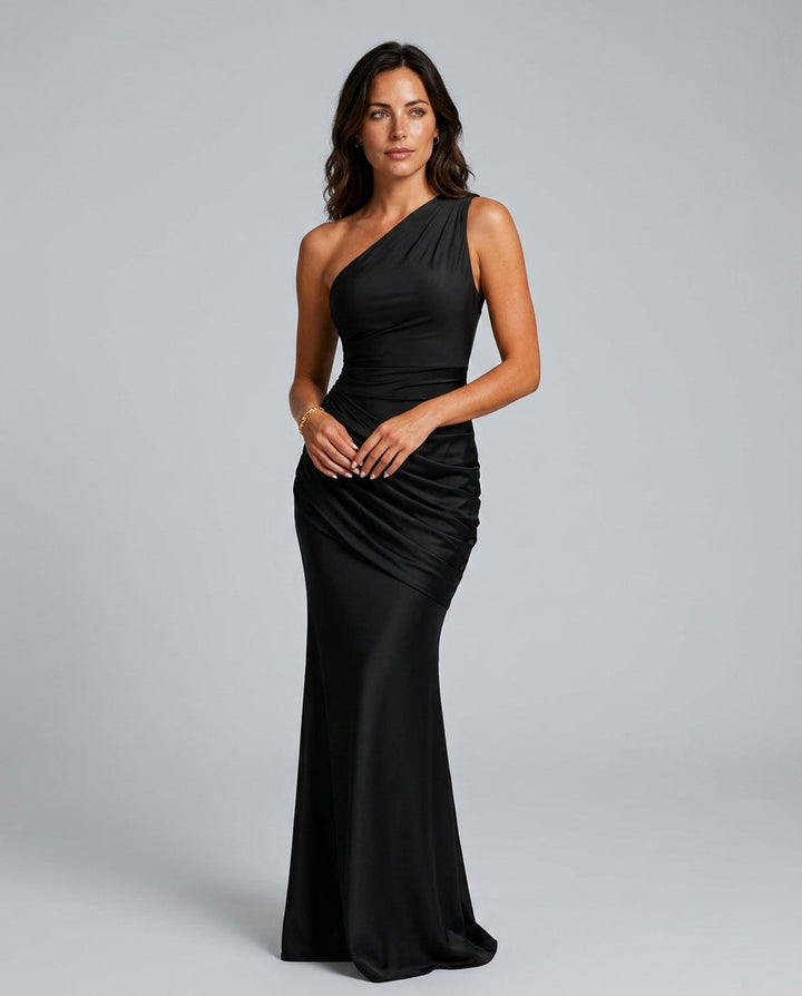 Gedrapeerde satijnen one-shoulder maxi-jurk