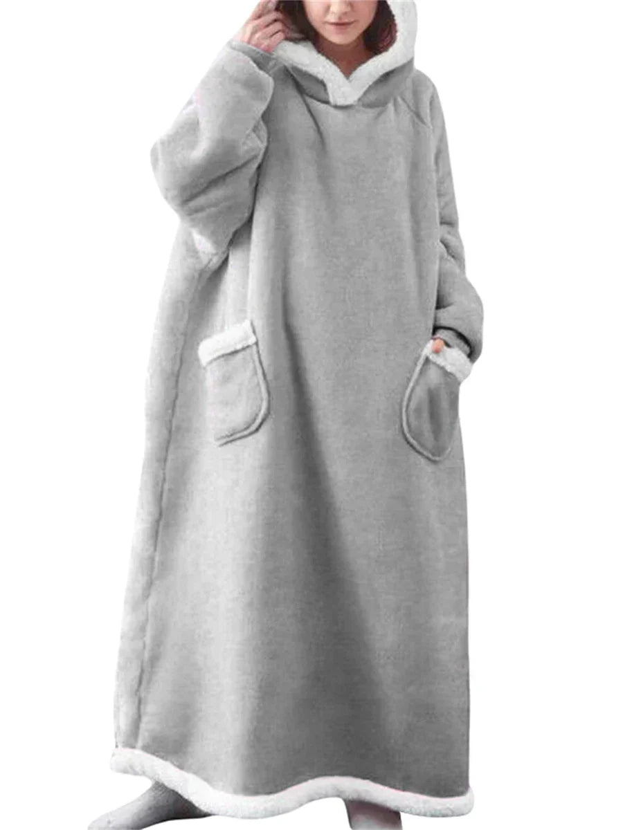 Oversized capuchondeken met voorzak - Lola