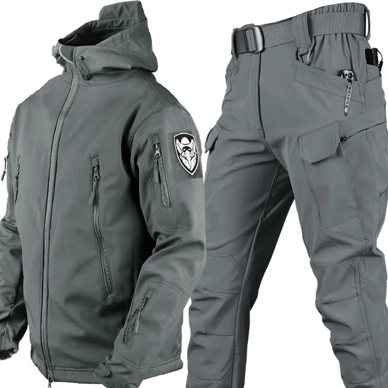 Tactisch wind- en waterdicht outdoorpak voor heren – Logan