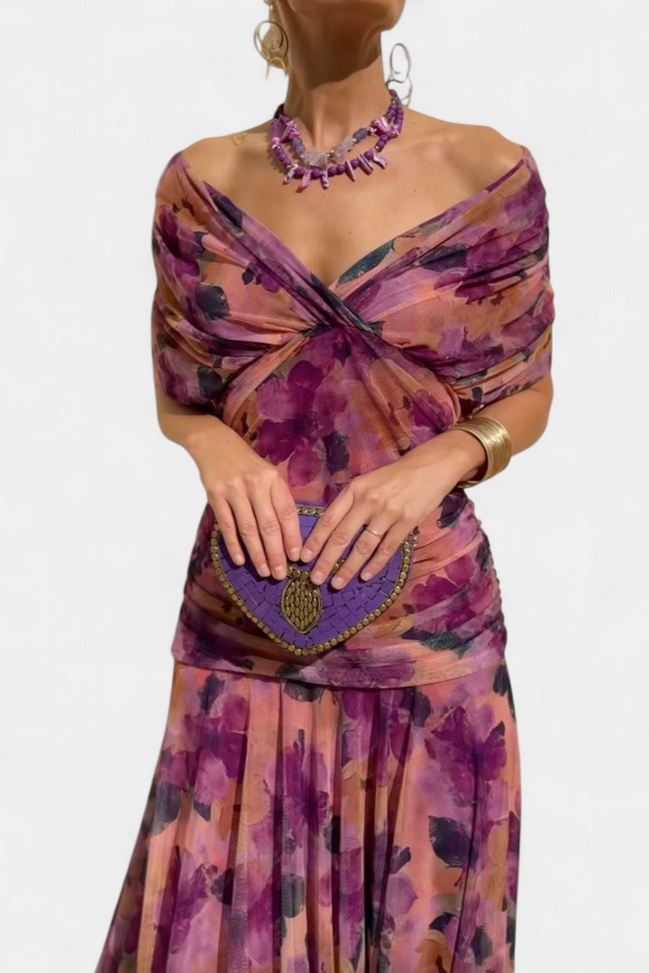 Lange, elegante, vloeiende damesjurk – V-hals, verfijnd design