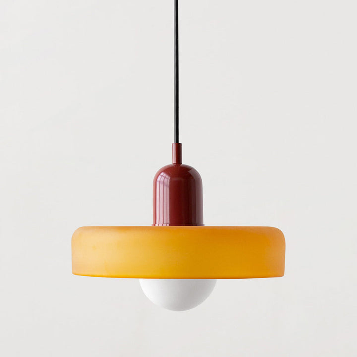 Bauhaus-hanglamp van gekleurd glas