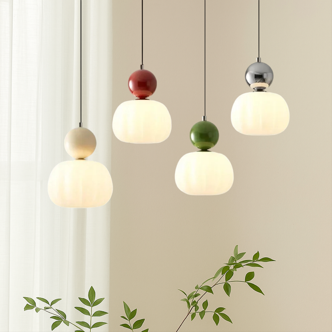 Plafondlamp modern hanglamp met doorschijnende kap en bolvormig accent, diffuse verlichting