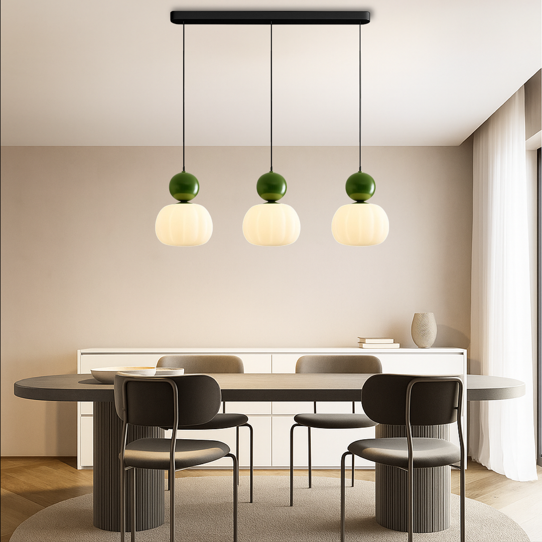 Plafondlamp modern hanglamp met doorschijnende kap en bolvormig accent, diffuse verlichting