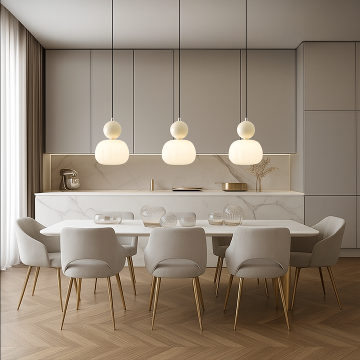 Plafondlamp modern hanglamp met doorschijnende kap en bolvormig accent, diffuse verlichting