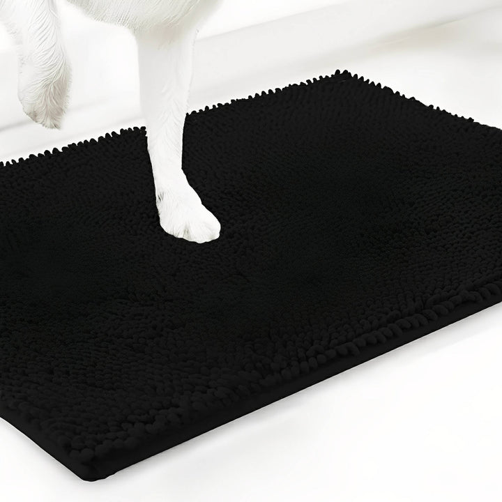 Absorberende antislip deurmat voor honden met vuile poten