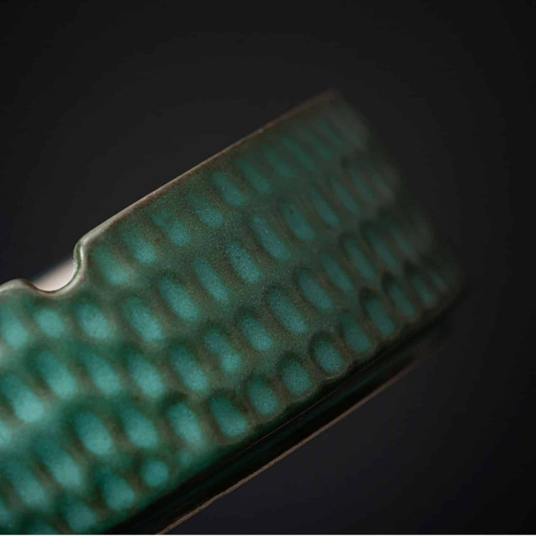 Handgemaakte keramische asbak met houten deksel, 12,5 cm