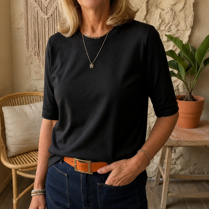 Comfort Coverage-T-shirt met langer gesneden halve mouwen