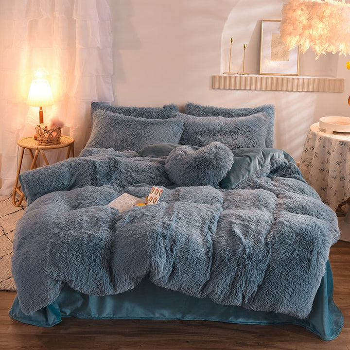 Pluizige langharige dekbedovertrek van zachte nepbont en beddenset voor kingsize daybed sprei