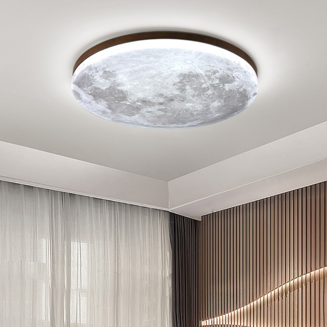 Plafondlamp met maanoppervlakstructuur en houten frame