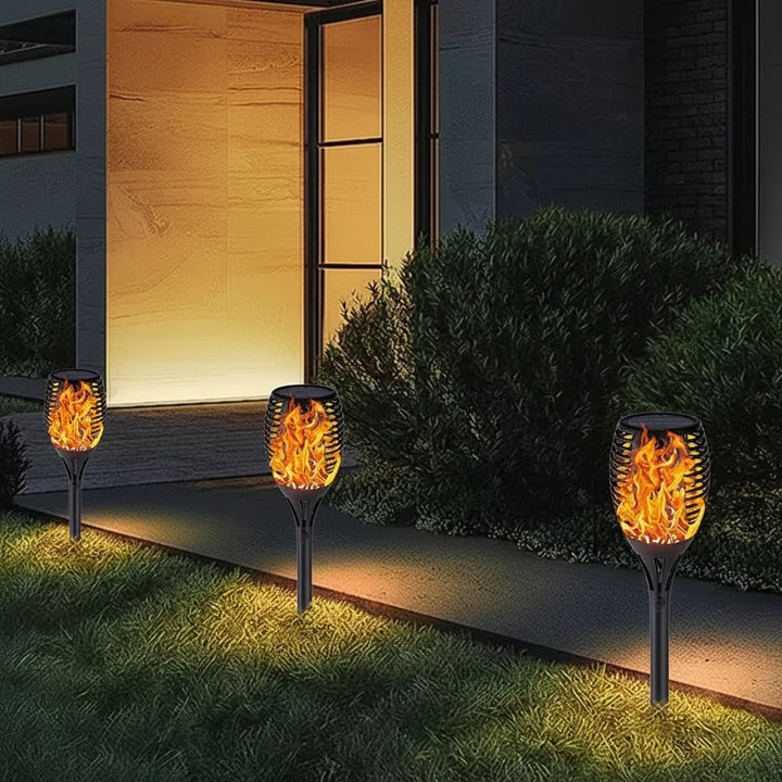 Halloween zonne-energie fakkellampen met flikkerend vlameffect voor decoratie van tuin en paden buiten
