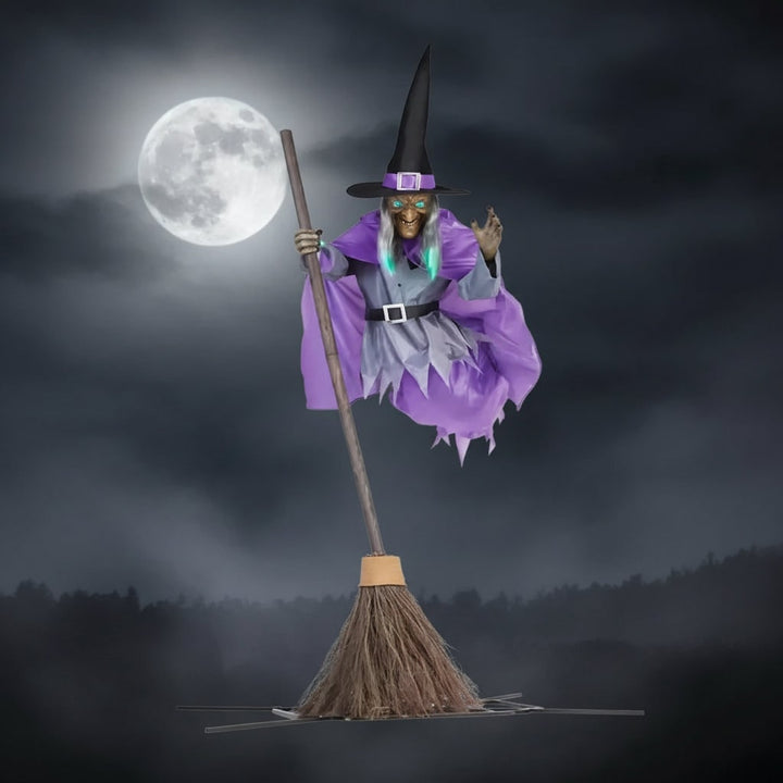 Halloween heksendecoratie, grote buitenrekwisiet met oplichtende ogen en bezemsteel voor enge tuindecoratie