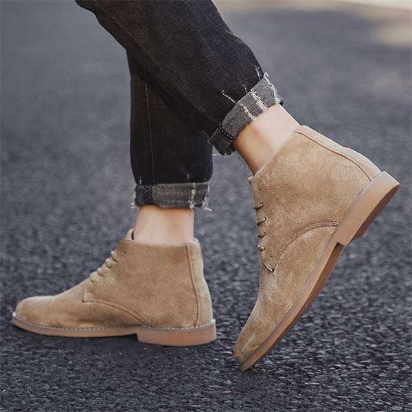 UrbanStride Classic | Stijlvolle halfhoge herenschoenen met veters