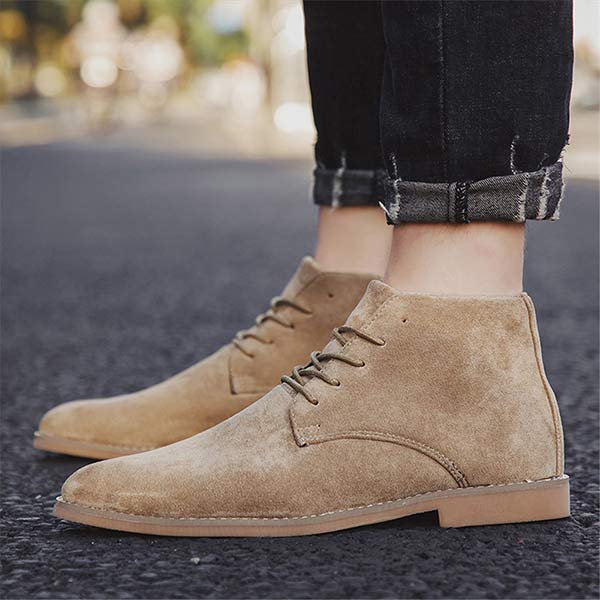UrbanStride Classic | Stijlvolle halfhoge herenschoenen met veters