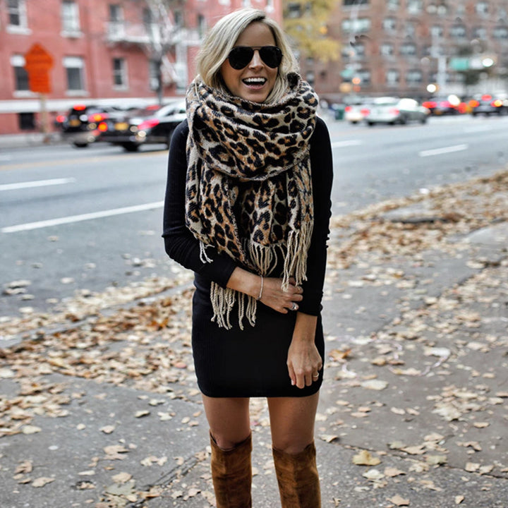 Trendy Luipaardprint XL Wollen Sjaal - Sophia
