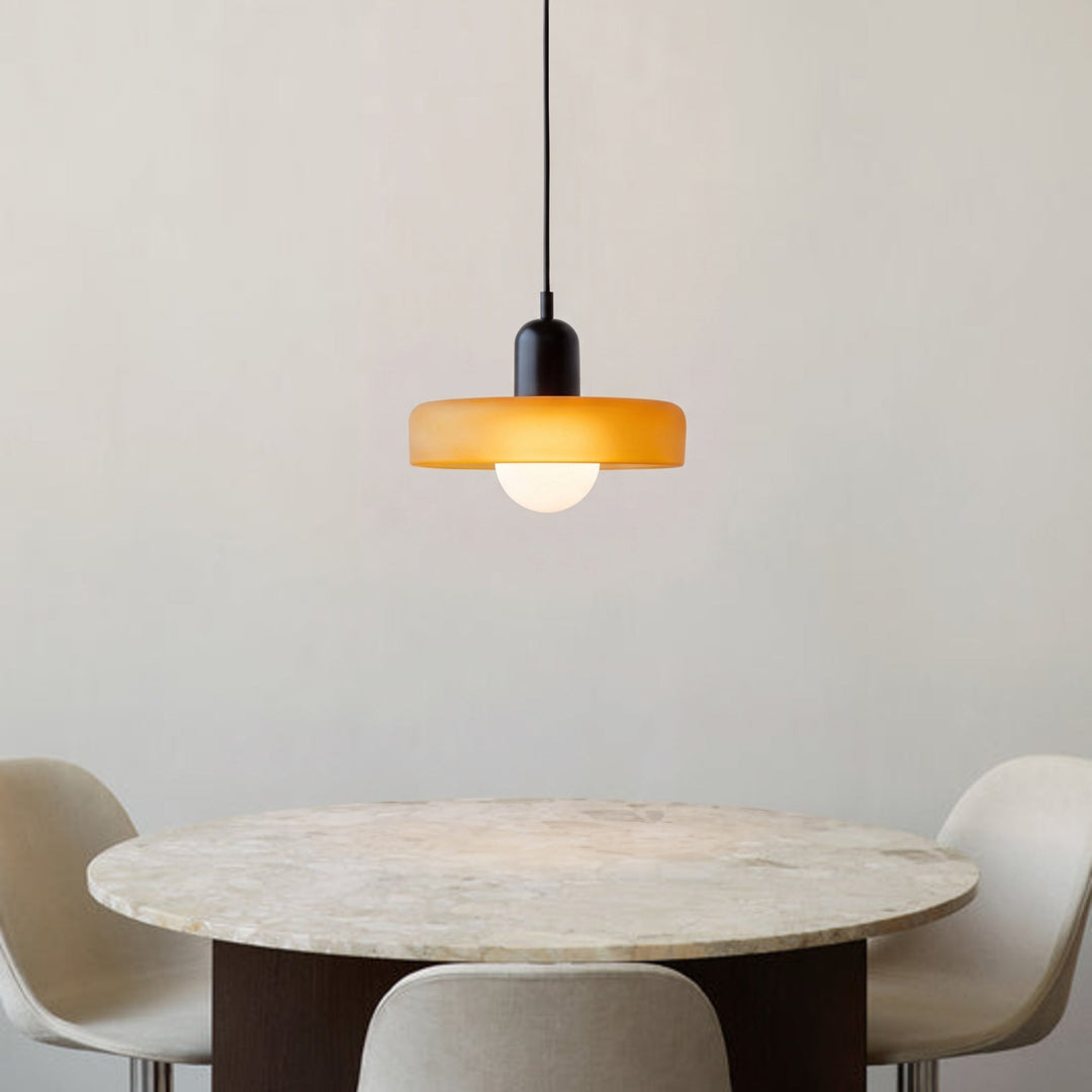 Bauhaus-hanglamp van gekleurd glas