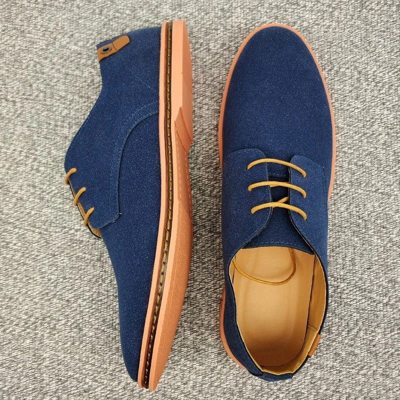 Ellison – Herenschoenen van Suède met Klassieke Britse Allure