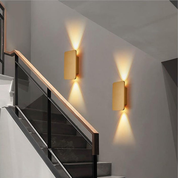 Moderne eigentijdse wandlamp LED rechthoekig opbouw metalen armatuur binnen