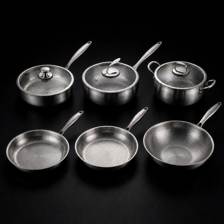 Handgehamerde titanium keukenset met 3 deksels (10, 11 en 12 inch)