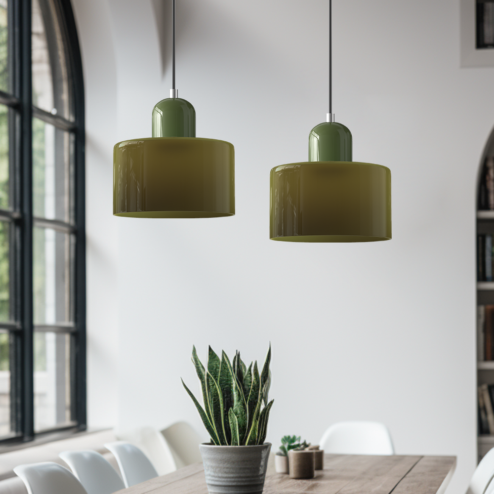Mid-century modern hanglamp met warm wit licht en tweelaagse matglazen kap