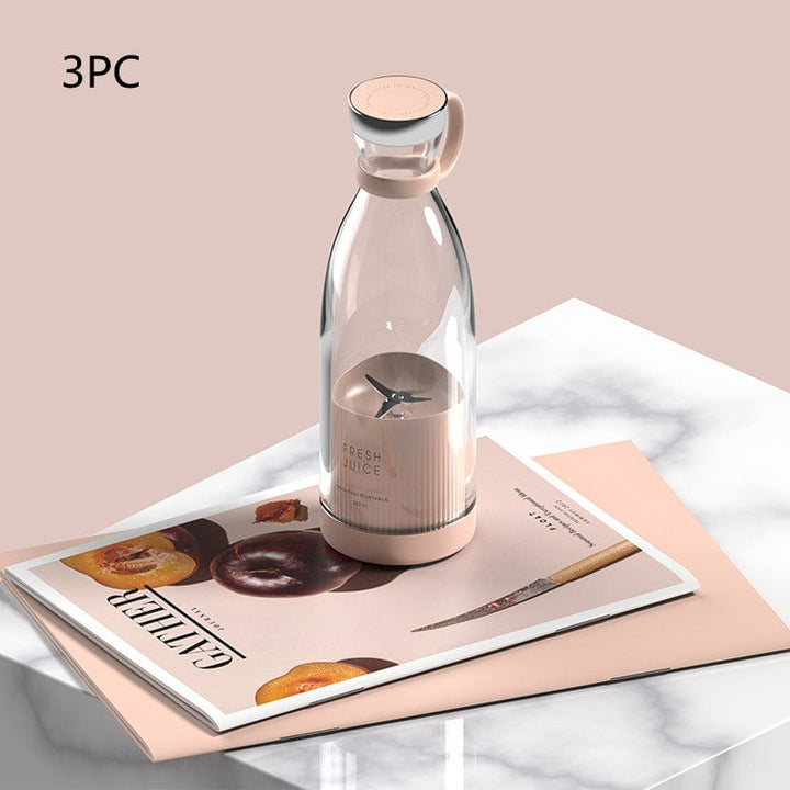 Draagbare blender met krachtige motor, roestvrijstalen messen en USB-oplaadbaar, voor smoothies