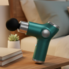 Draagbaar handmassagepistool voor diepe weefselmassage met digitaal display en USB-C-oplading, voor onderweg