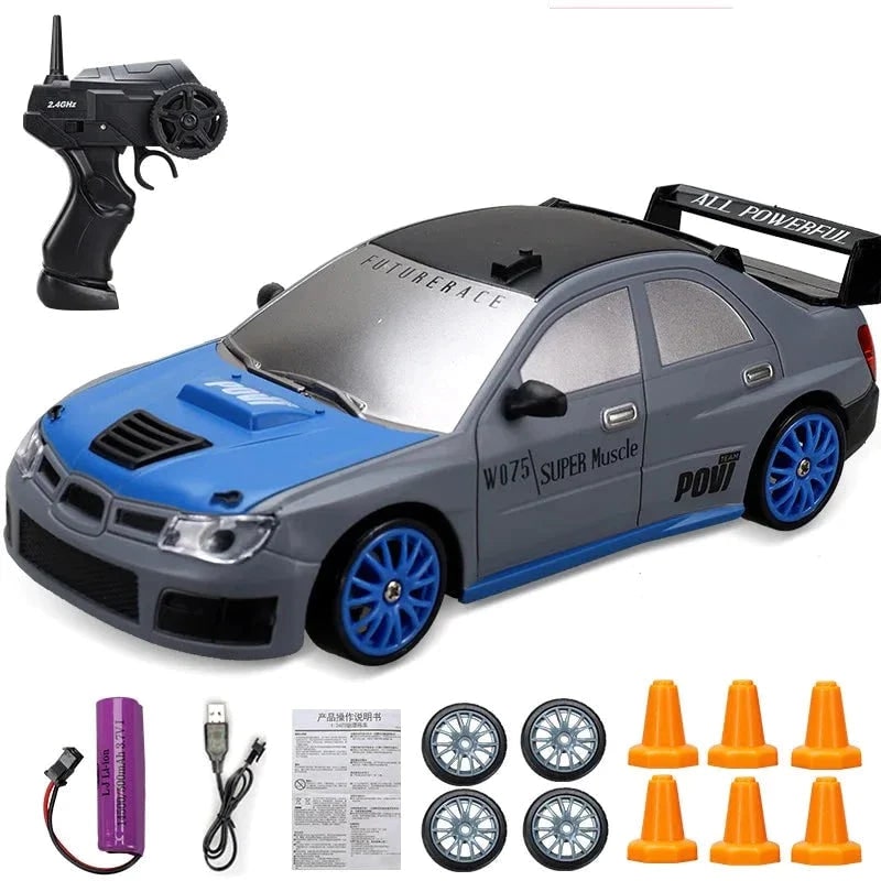 RC driftauto met afstandsbediening, LED-koplampen, reservewielen en verkeerskegels