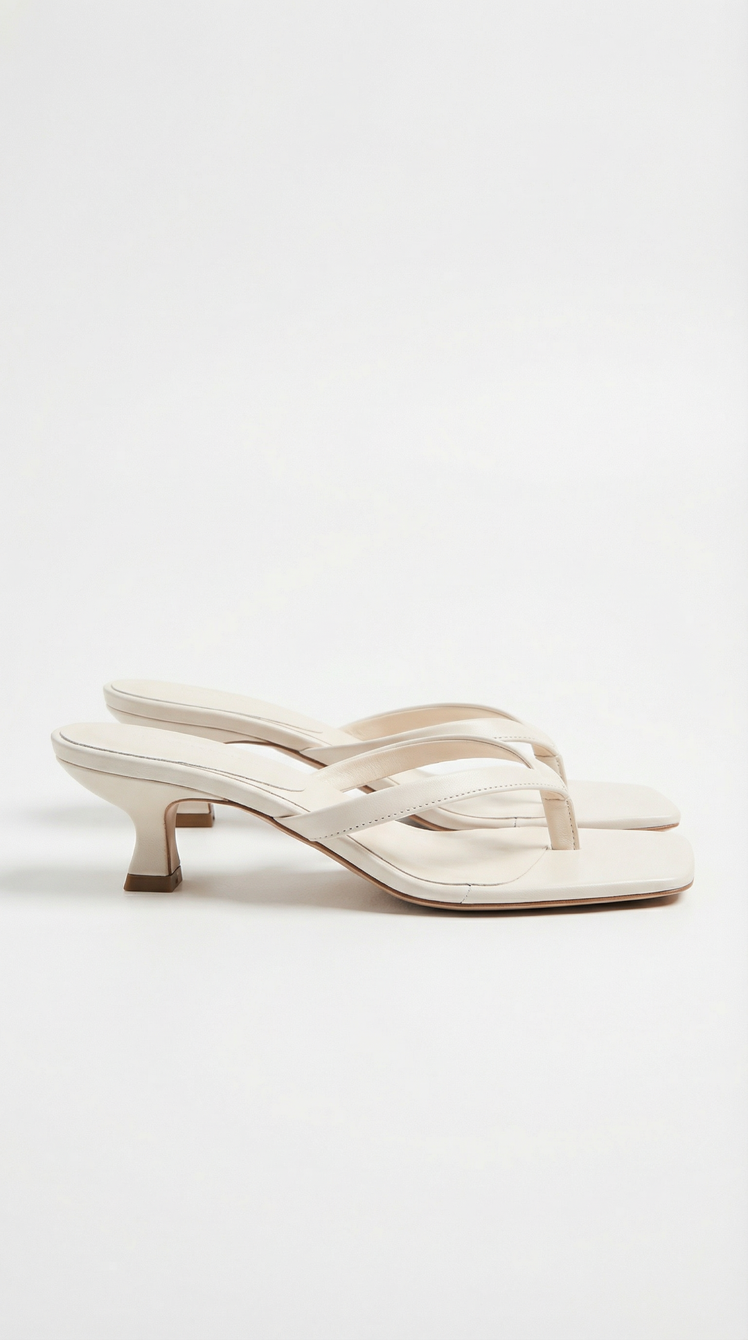 Teenslippers met hak – casual zomersandalen voor dames