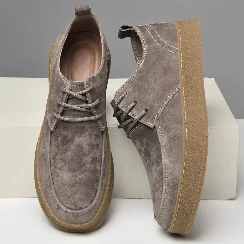 Suède sneakers voor heren – stijlvol en veelzijdig