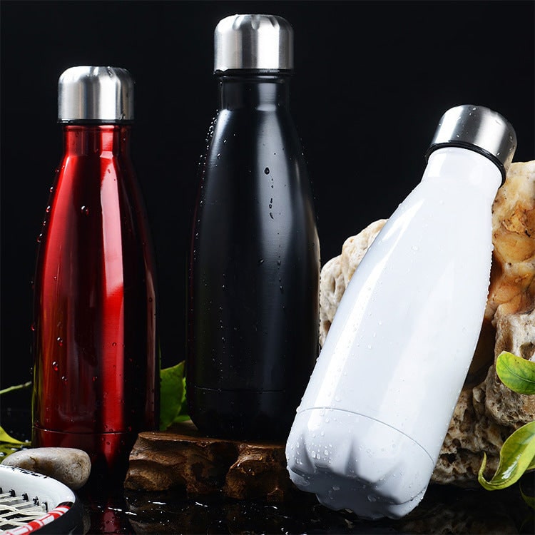 Geïsoleerde roestvrijstalen lekvrije drinkfles met dubbele wand en schroefdop