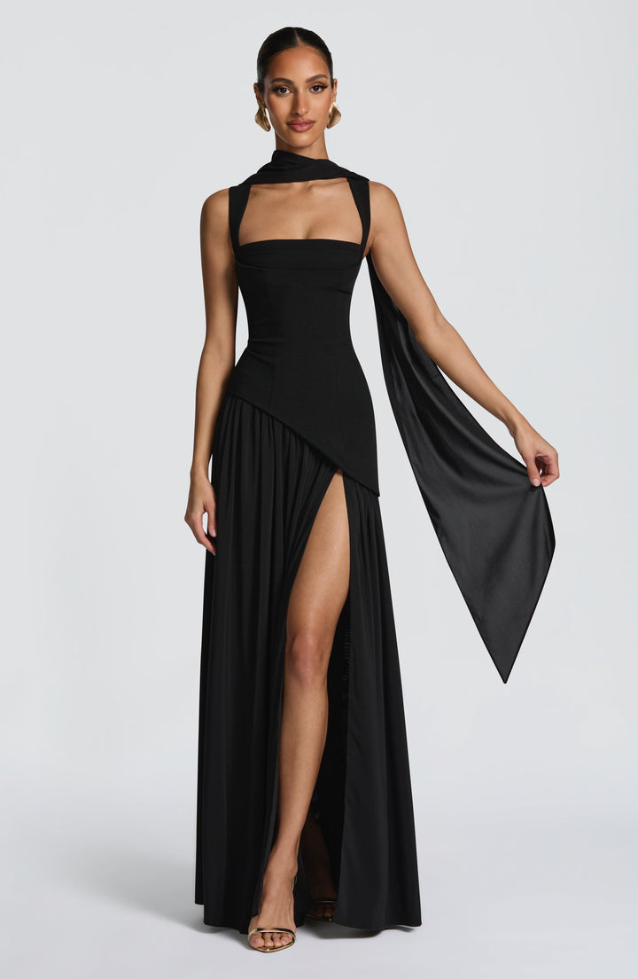 Soepelvallende chiffon maxi-jurk met vetersluiting op de rug