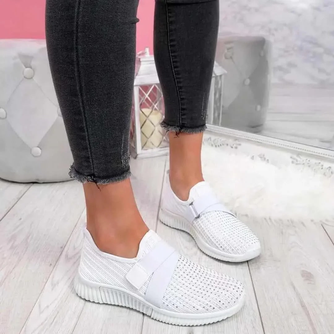 Gwen– Elegante T-Strap Flats voor Vrouwen